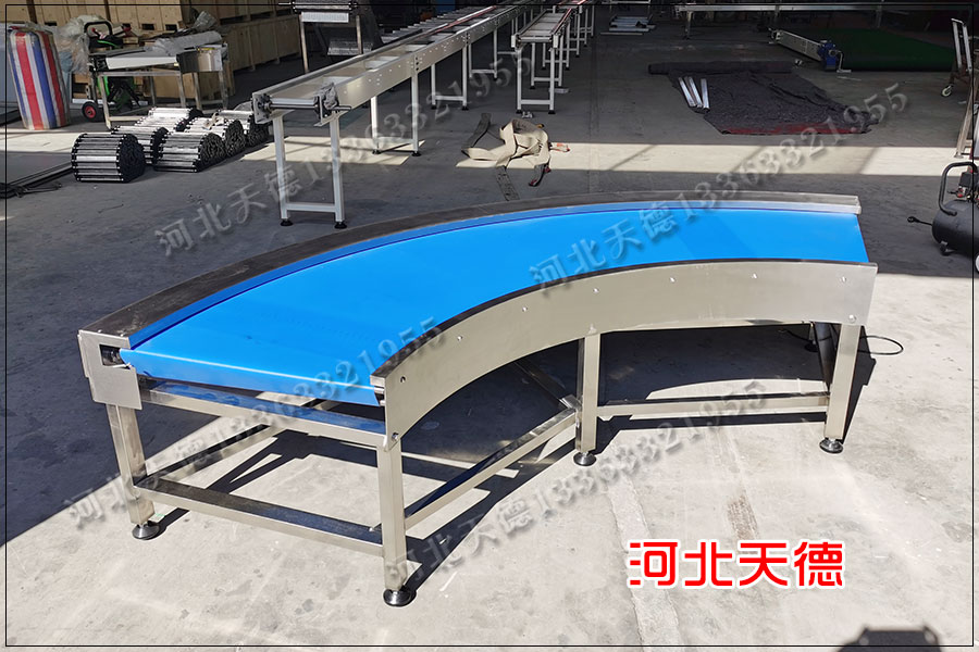 90度皮帶轉彎輸送機